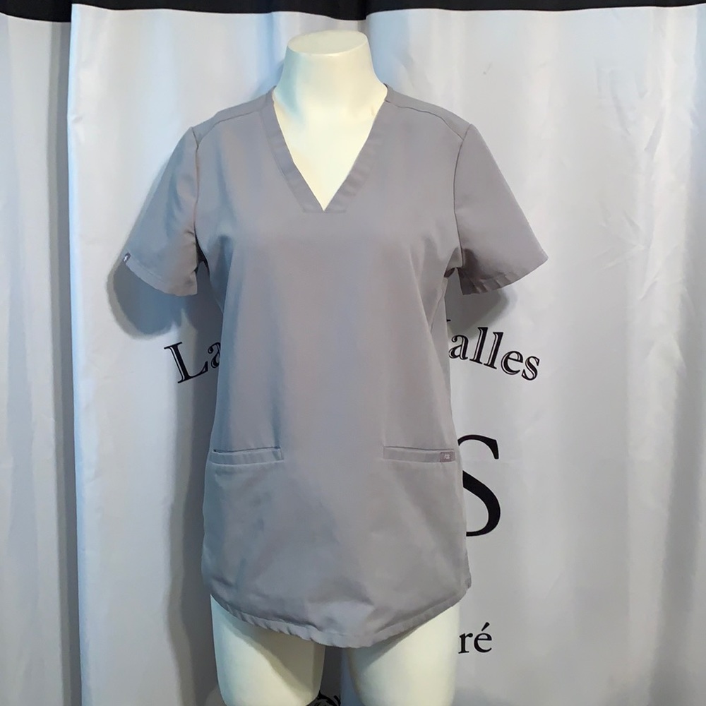 FIGS SCRUB TOP SIZE XS PI# 1300